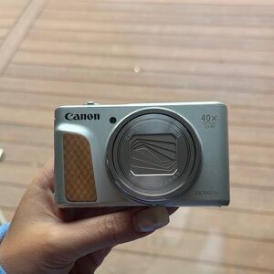 Canon SX740HS Silver and Tan Digital Camera